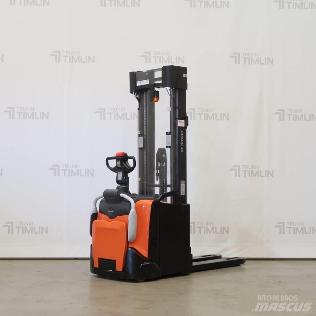 Toyota SPE140L Transpaleti autopropulsanti