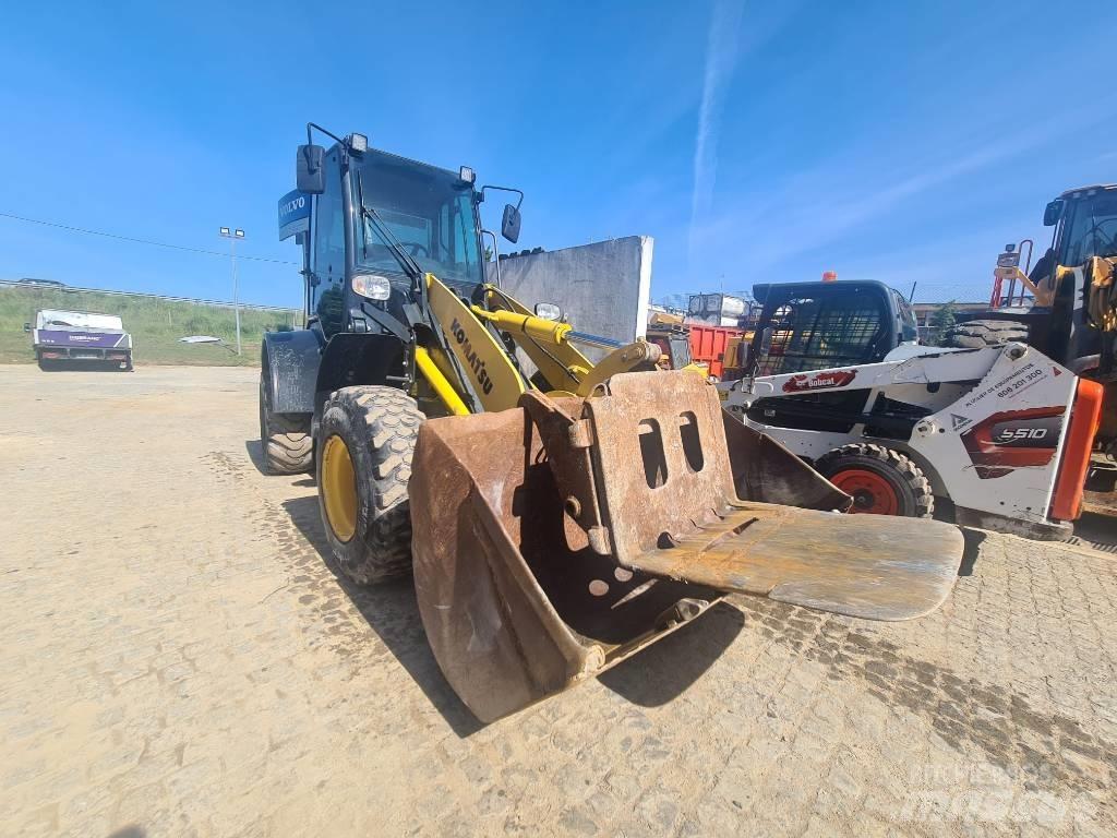 Komatsu WA 100 M Incarcator pe pneuri
