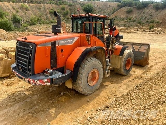 Doosan DL 450-5 Incarcator pe pneuri