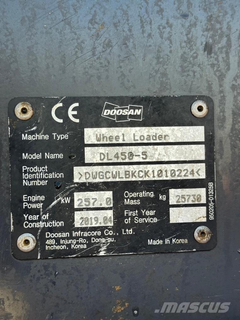 Doosan DL 450-5 Incarcator pe pneuri