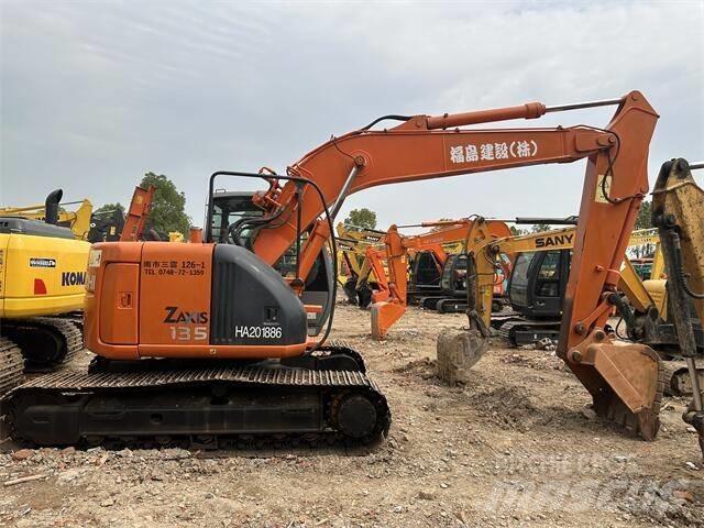 Hitachi ZX138 Excavatoare pe șenile
