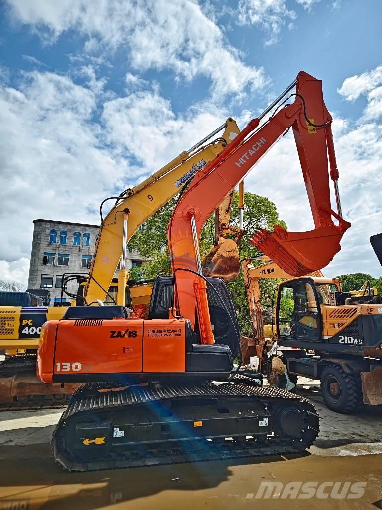 Hitachi ZX 130 Excavatoare pe șenile
