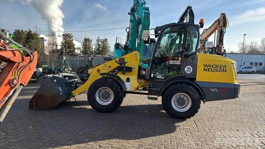 Wacker Neuson WL60 Incarcator pe pneuri