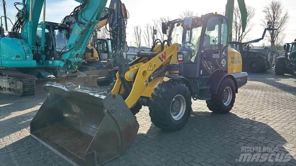 Wacker Neuson WL60 Incarcator pe pneuri