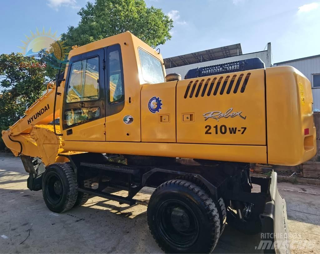 Hyundai R210W-7 Excavatoare cu roti