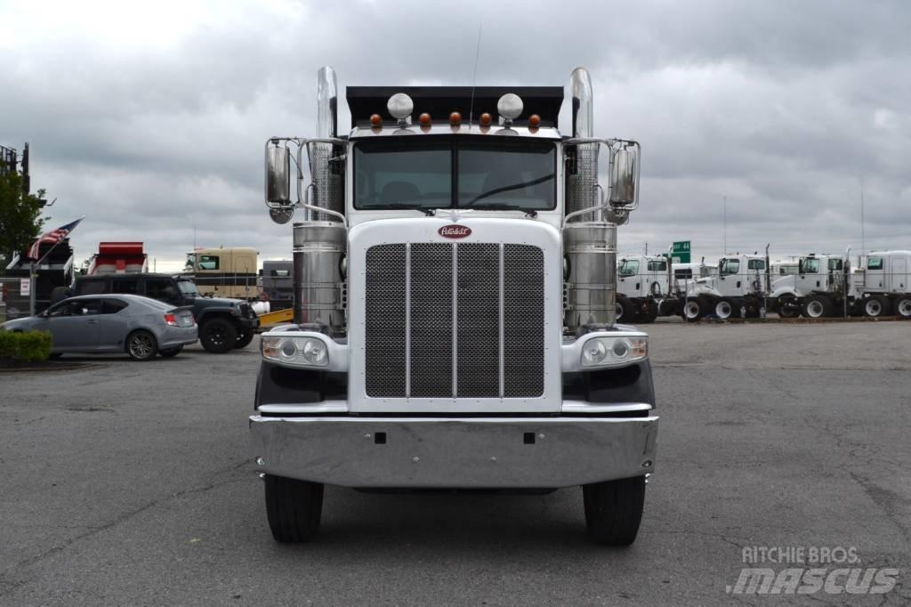 Peterbilt 389 Autobasculanta