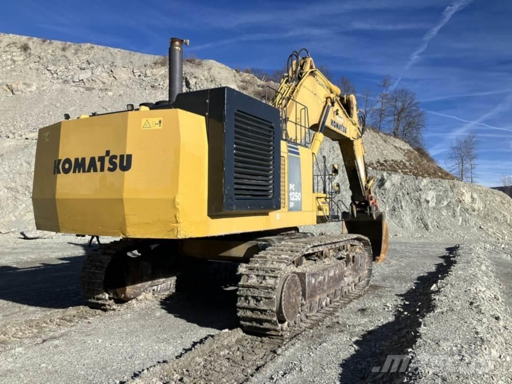 Komatsu PC1250-8 Excavatoare pe șenile
