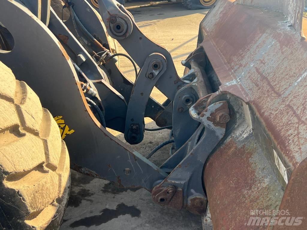 Volvo L 70 H Incarcator pe pneuri