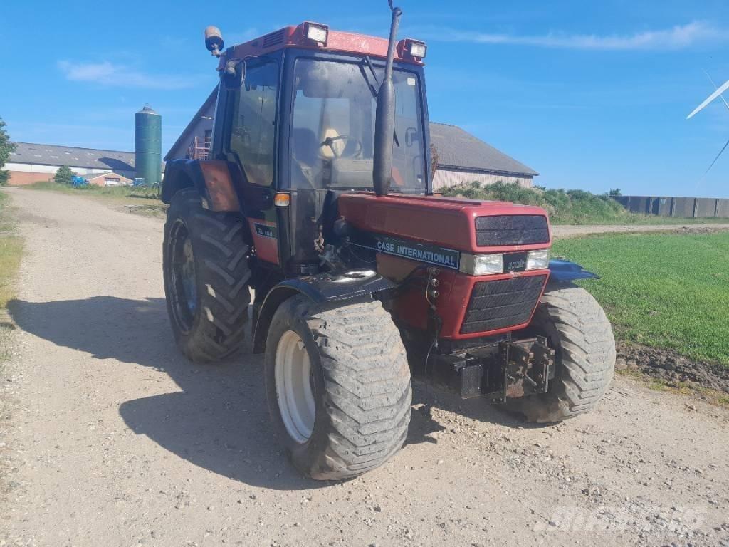 Case IH 845 XLA Plus Tractoare