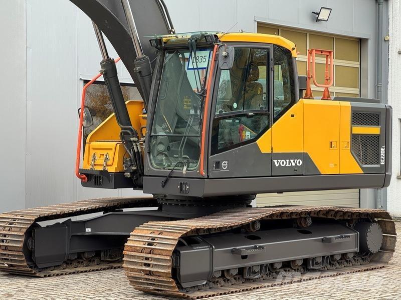 Volvo EC 220 EL Excavatoare pe șenile

