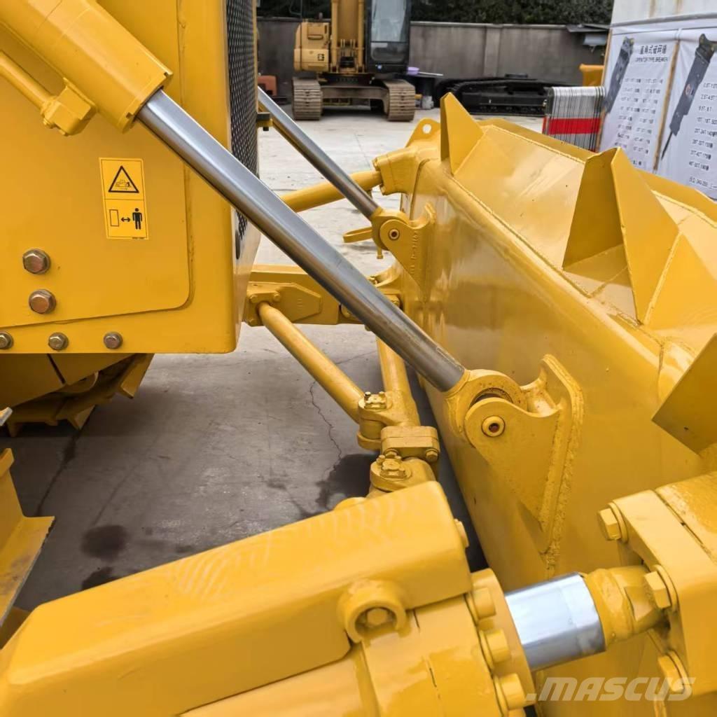 Shantui sd22l Buldozere pe senile