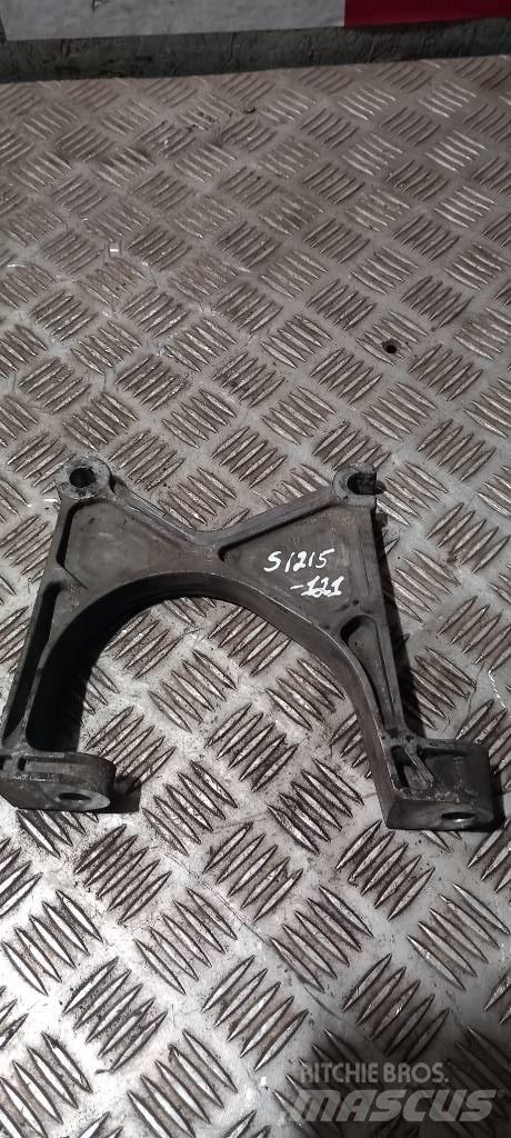 Scania R440  1549119 Sasiuri si suspensii