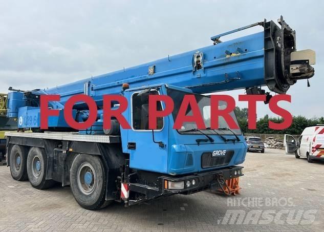 Grove GMK 3055 Macara pentru orice teren