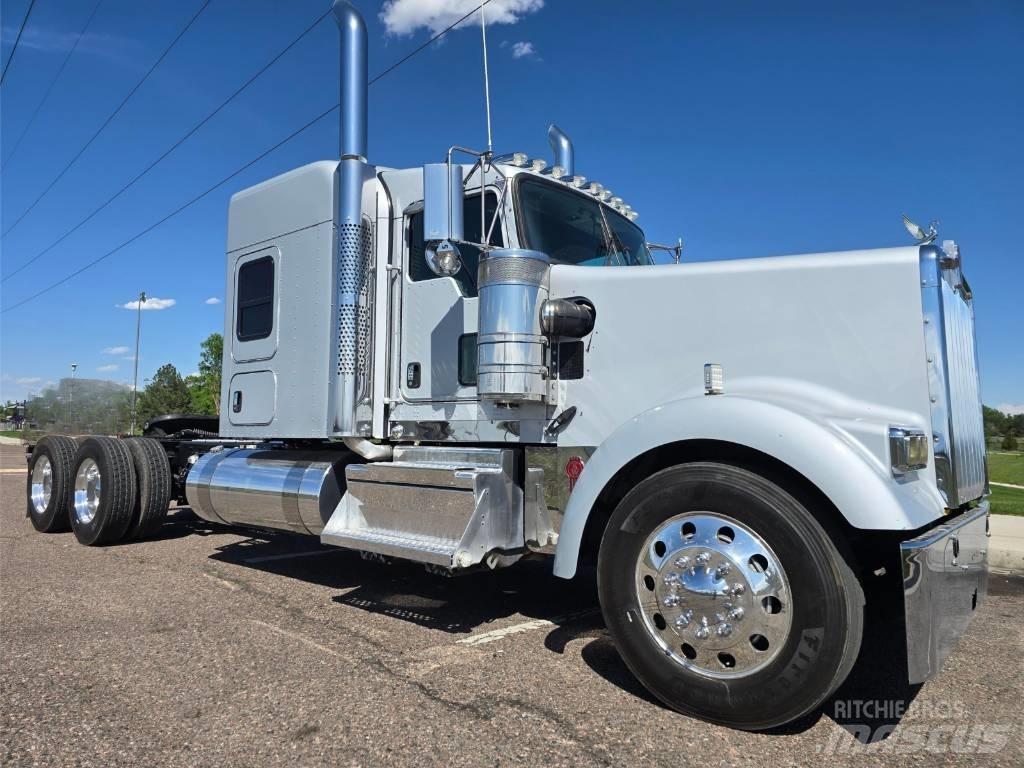 Kenworth W 900 Autotractoare