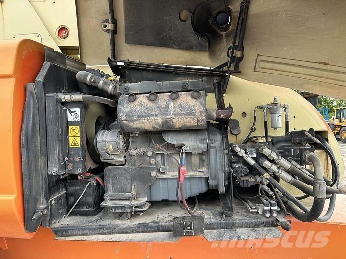 JLG 860SJ Alte ascensoare si platforme
