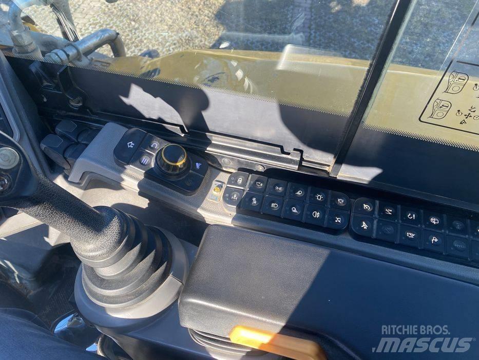 JCB W 110 Hydradig Excavatoare cu roti