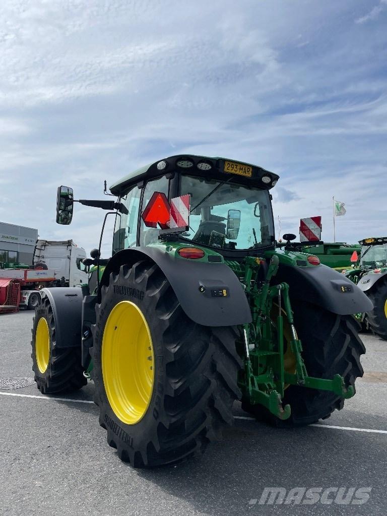 John Deere 6155R Tractoare