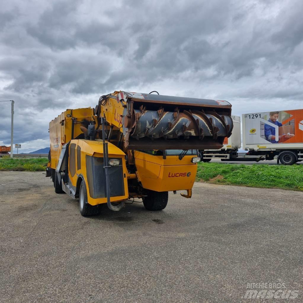 Lucas Autospire G240 Mixere furaje