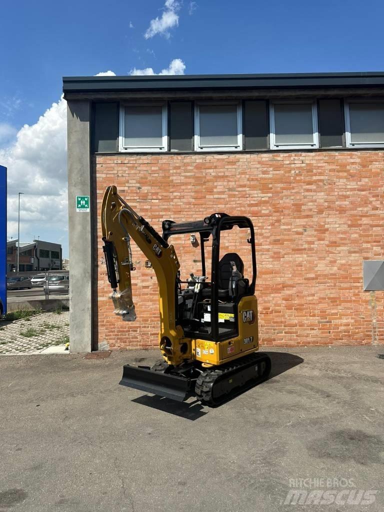 CAT 301.7 CR Excavatoare 7t - 12t