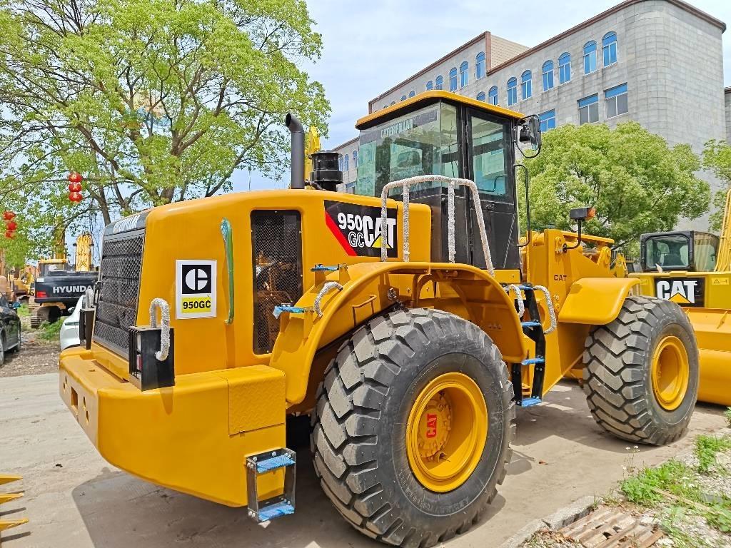 CAT 950 GC Incarcator pe pneuri