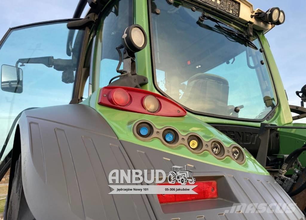 Fendt 516 Vario Tractoare