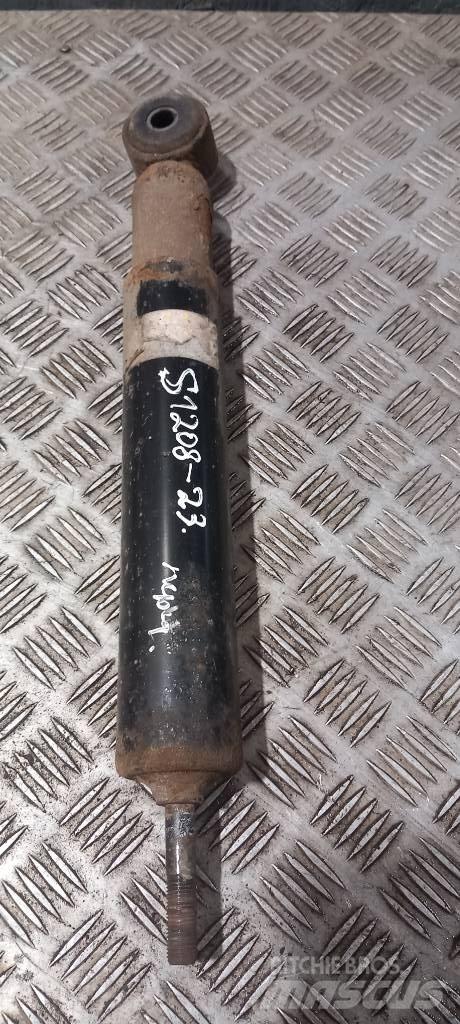 Scania 94 D.   1420474 Sasiuri si suspensii