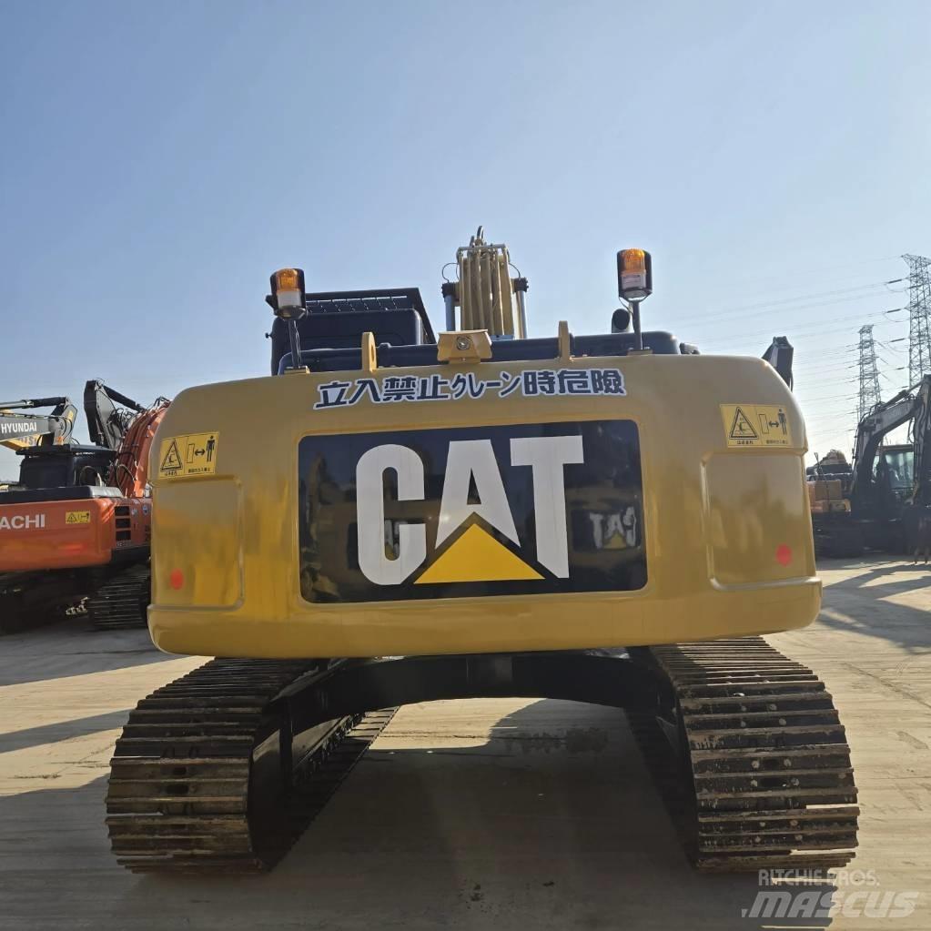 CAT 323 D L Excavatoare 7t - 12t