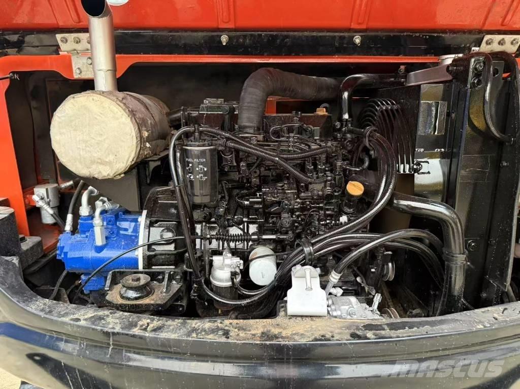 Doosan DX 75 Excavatoare pe șenile
