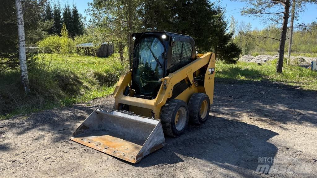 CAT 226 D Mini incarcator