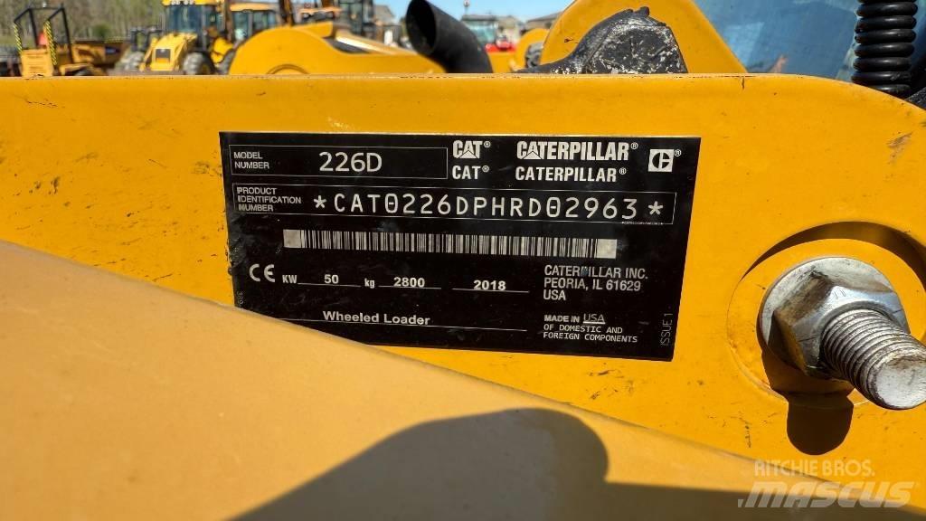 CAT 226 D Mini incarcator
