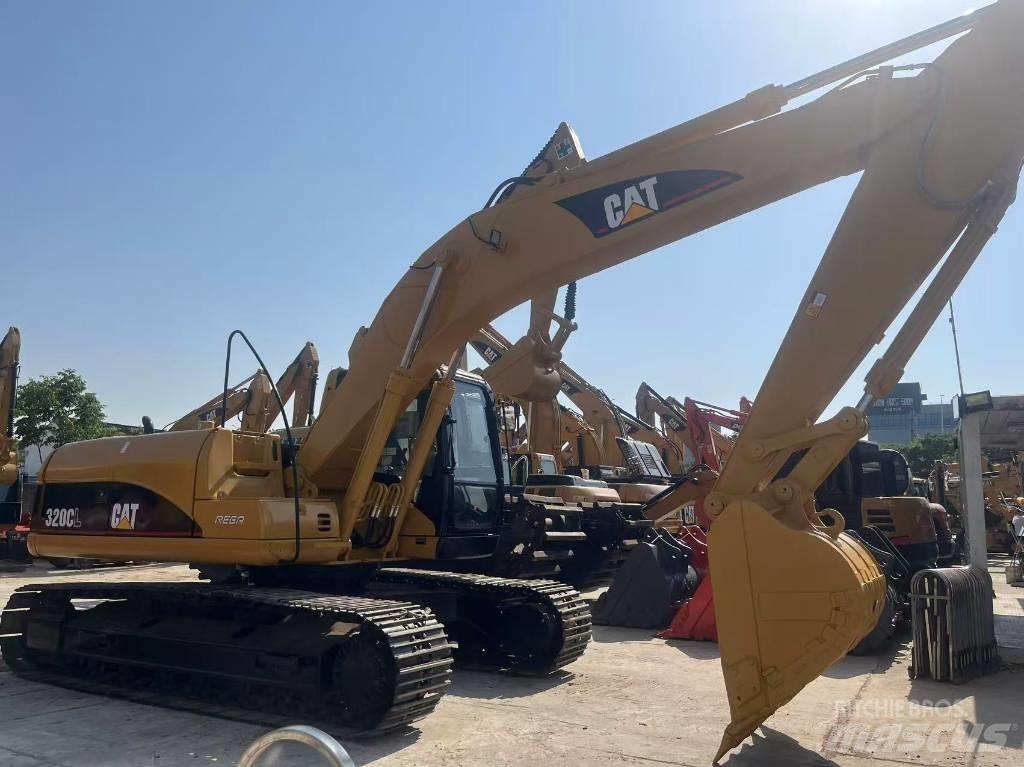 CAT 320 C L Excavatoare pe șenile
