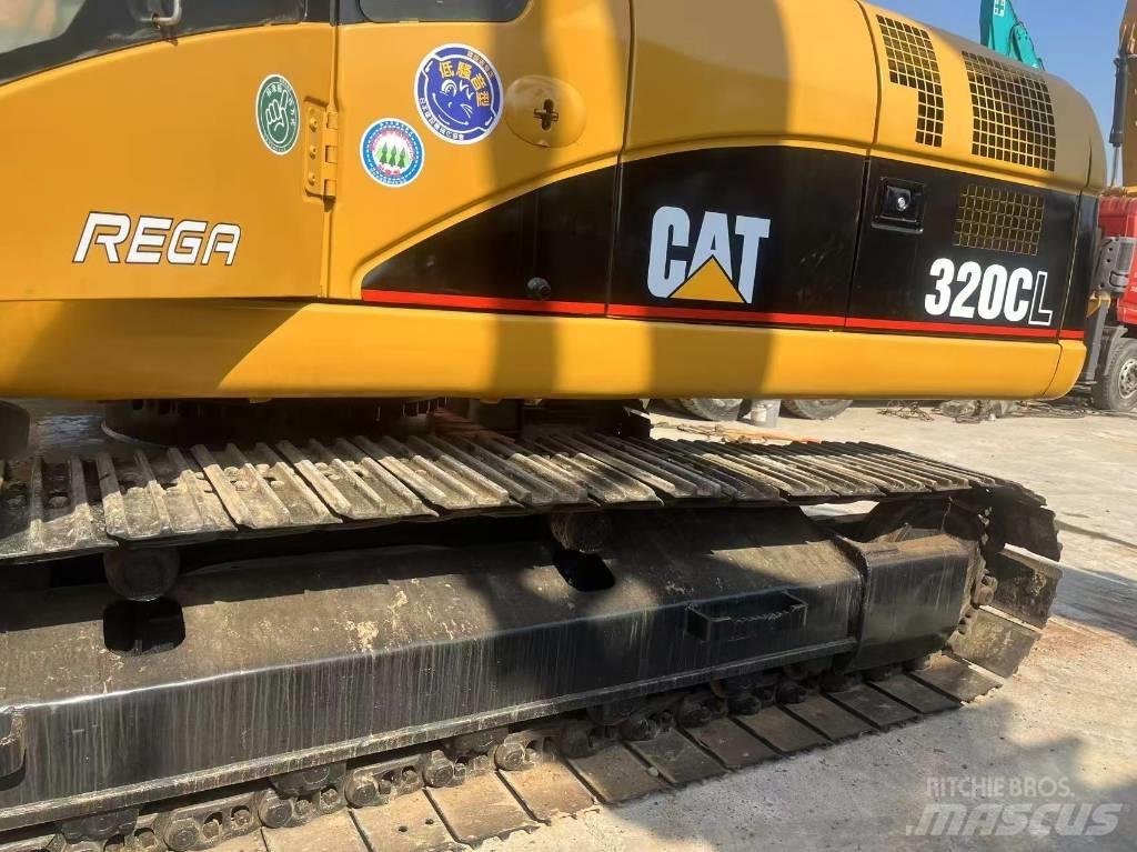 CAT 320 C L Excavatoare pe șenile
