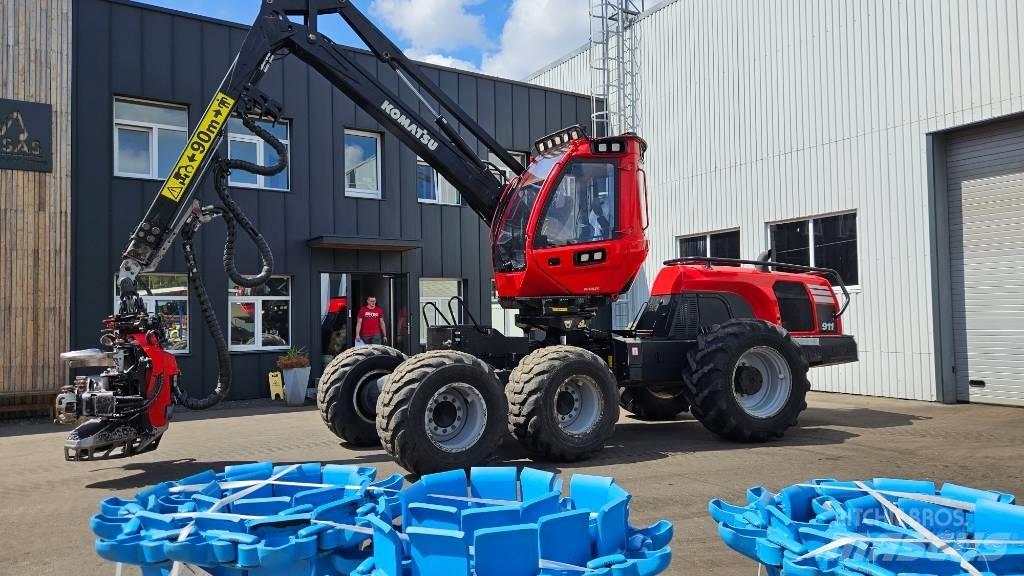 Komatsu 911 Combine forestiere