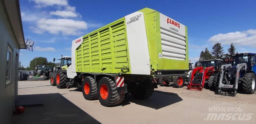 CLAAS Cargos 9500 Remorci cu autoîncarcare