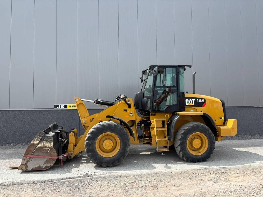 CAT 918 M Incarcator pe pneuri