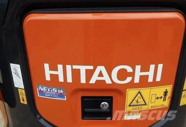 Hitachi 30 Excavatoare pe șenile
