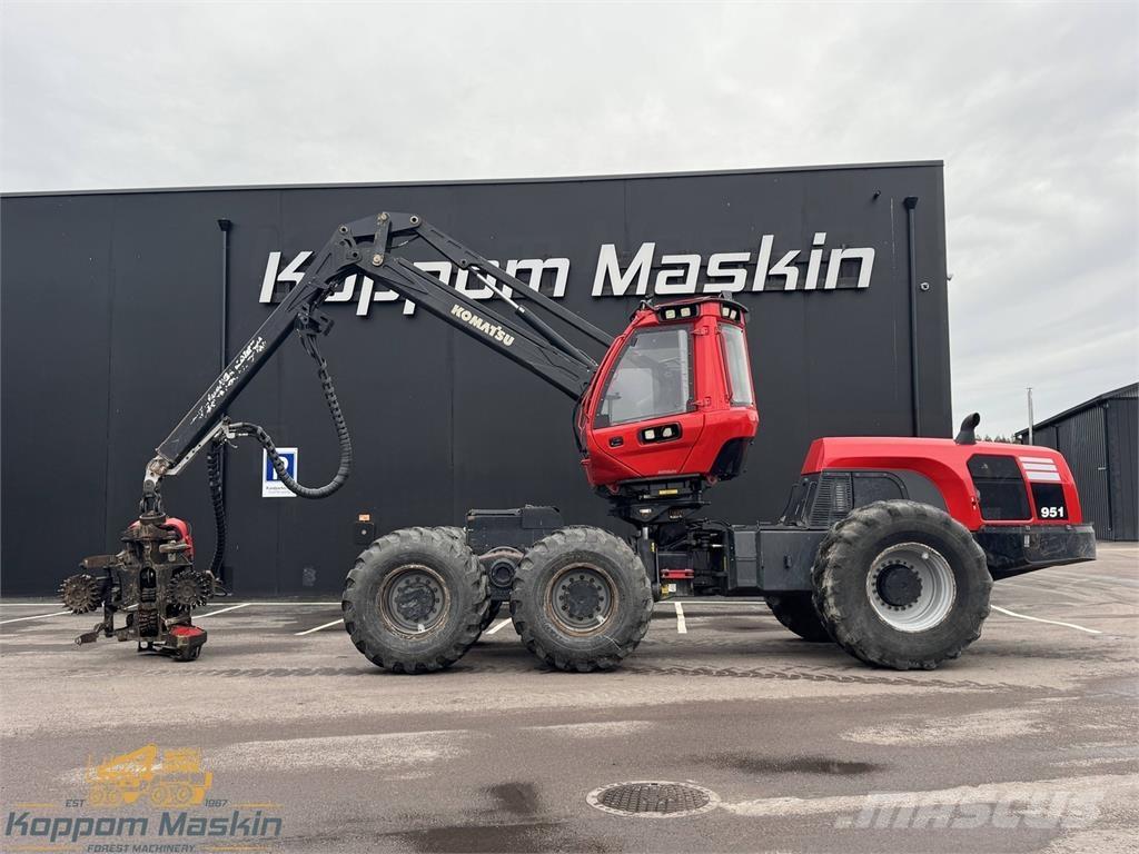Komatsu 951 Combine forestiere