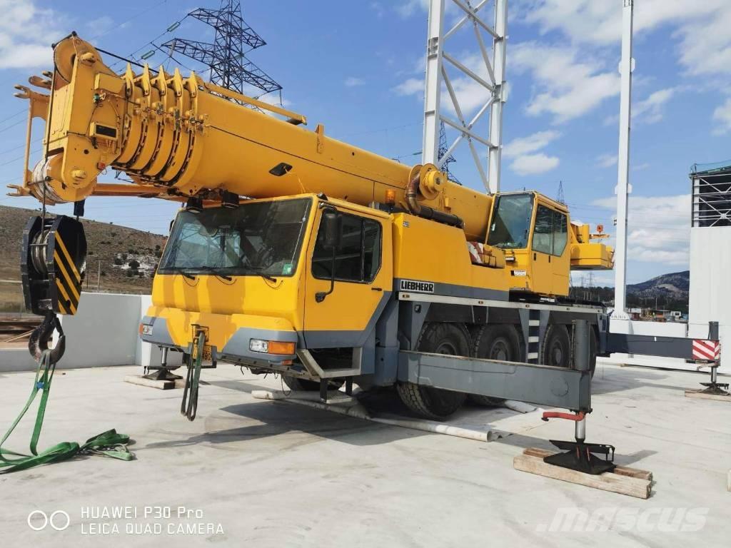 Liebherr LTM 1080-1 Macara pentru orice teren