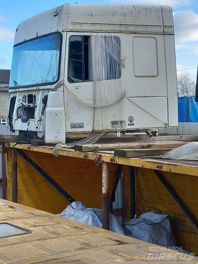 DAF XF105.460 Cabine si interior