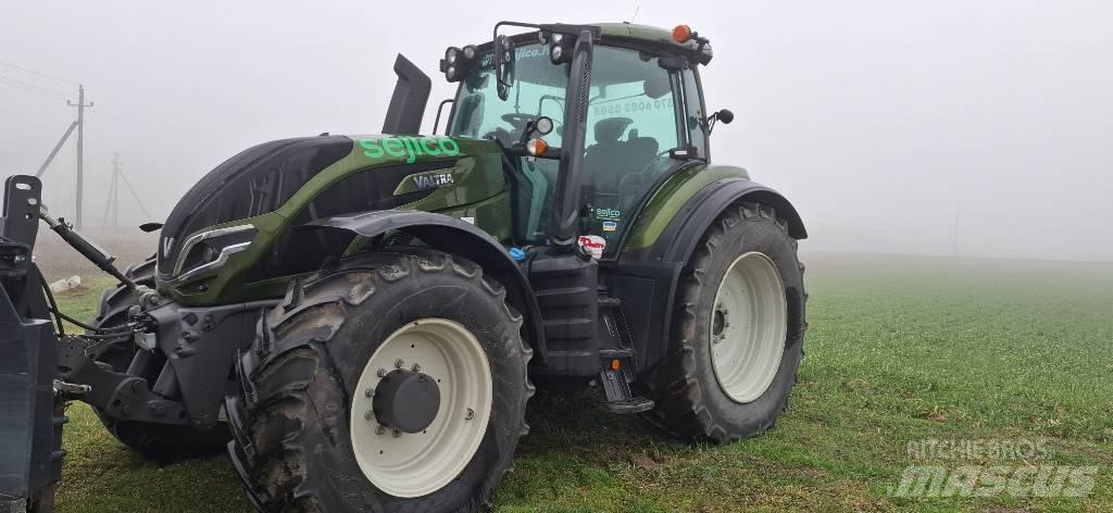 Valtra T235 active Tractoare