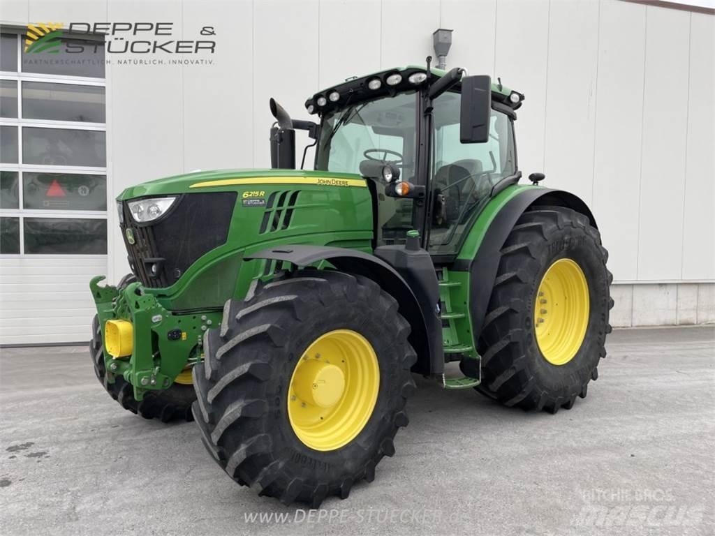 John Deere 6215R Tractoare