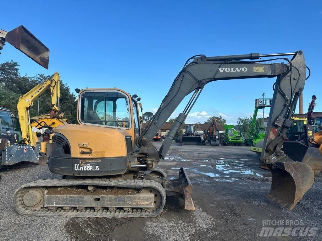 Volvo ECR 88 Excavatoare 7t - 12t