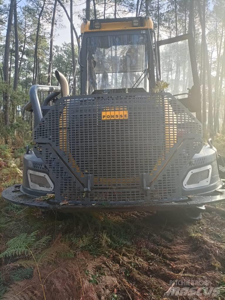 Ponsse Ergo 6W Combine forestiere