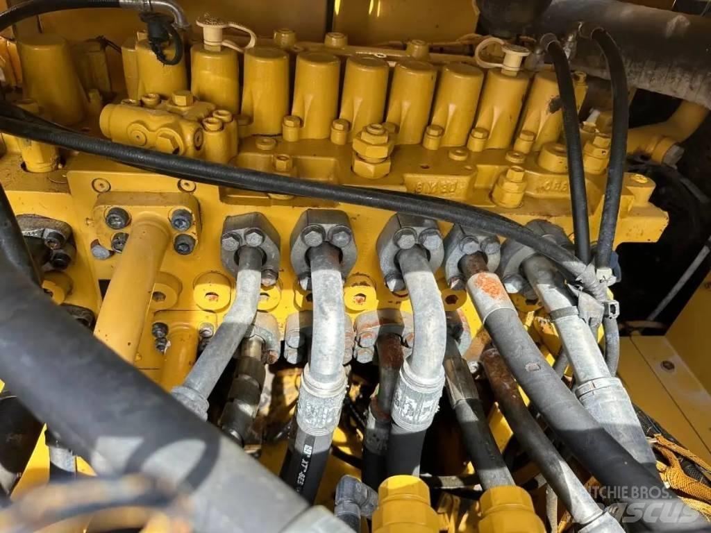 CAT 330GC Excavatoare pe șenile
