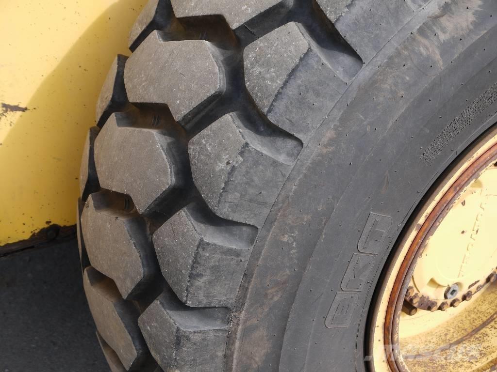 Volvo L 90 Incarcator pe pneuri