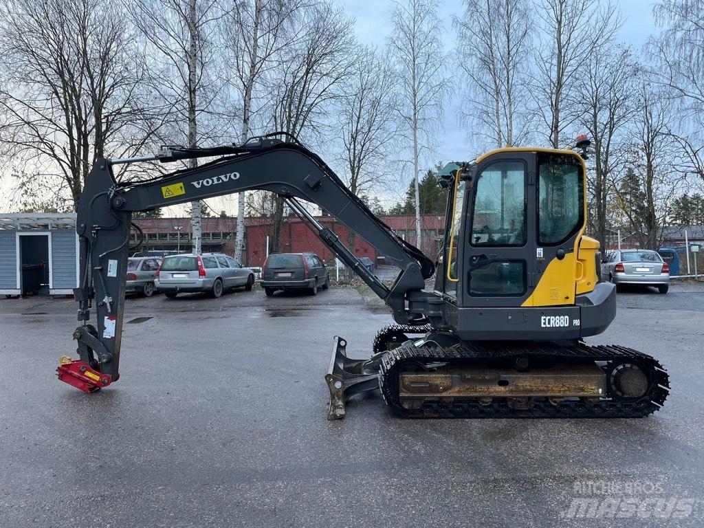 Volvo ECR 88 D PRO Excavatoare 7t - 12t