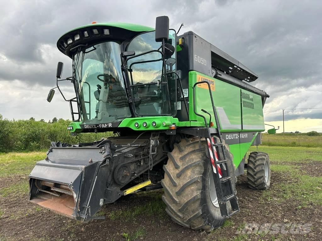 Deutz-Fahr 6090 HTS Combine de secerat
