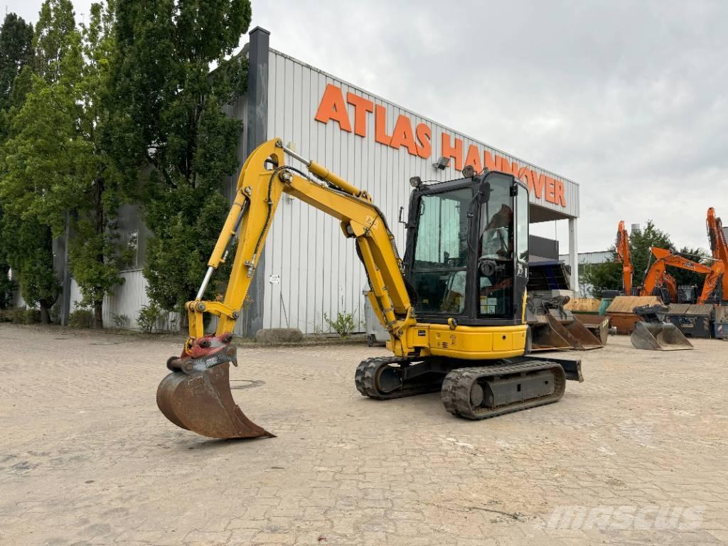 Komatsu PC26MR-3 Mini excavatoare < 7t