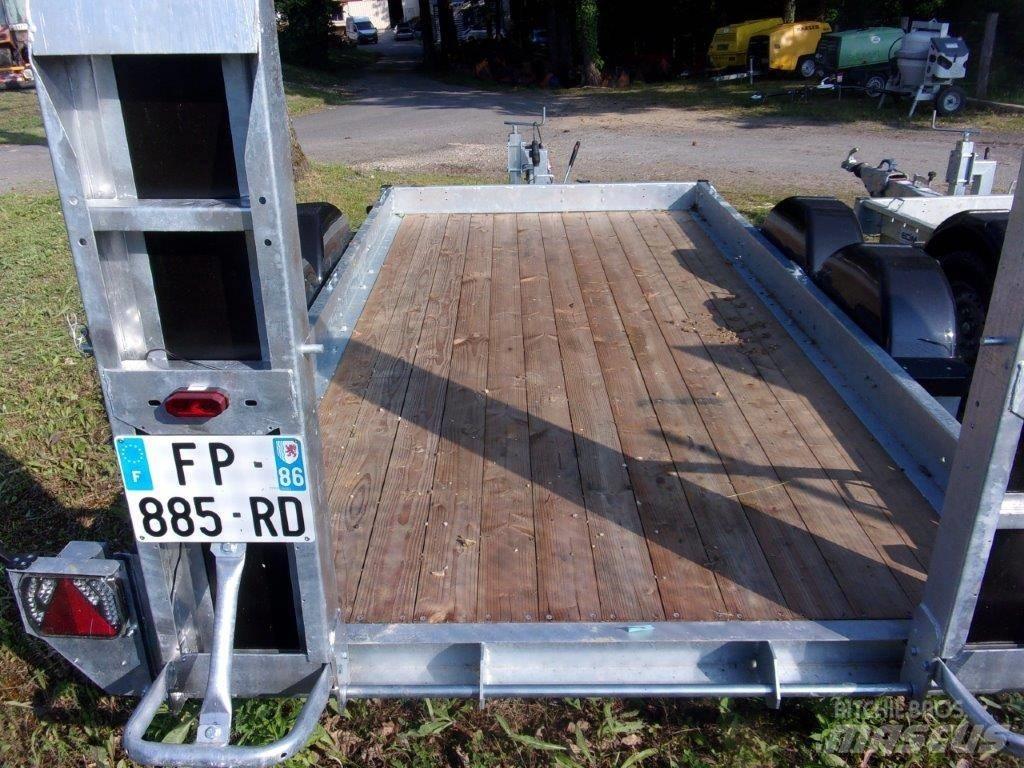  ECIM PEGD 35 Remorci transport vehicule