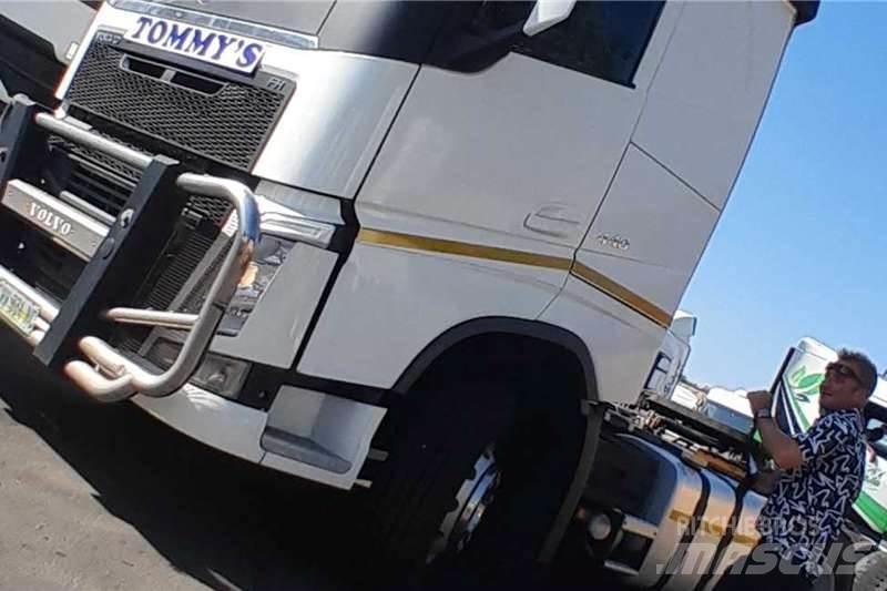 Volvo FH440 Altele